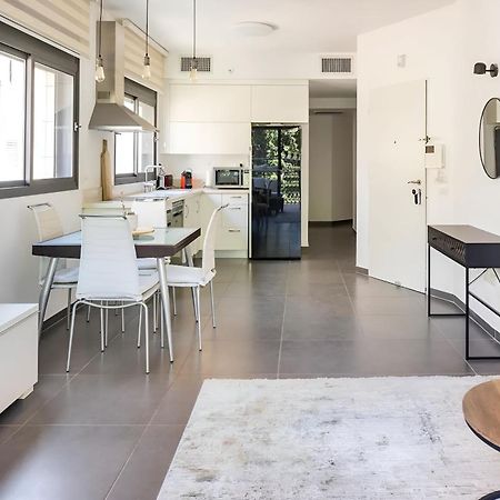 Luxury Oasis Tel Aviv Beach Bagian luar foto